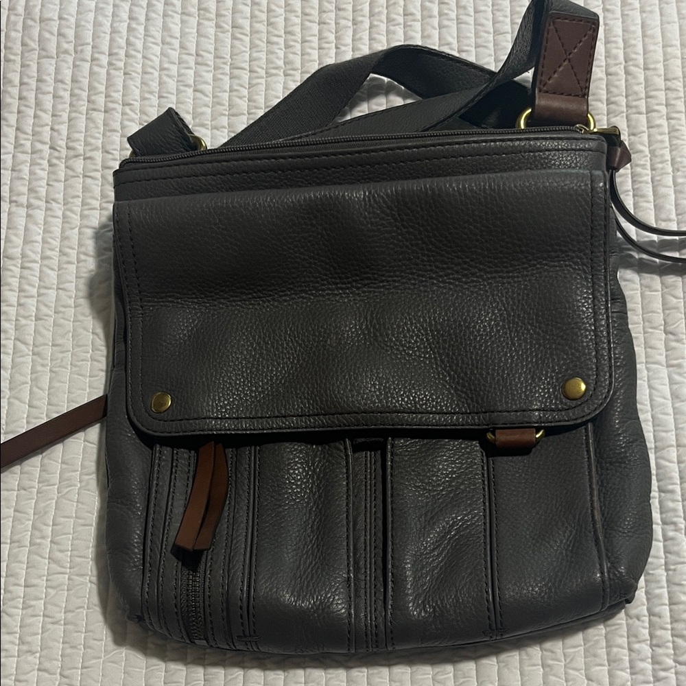 Fossil Grey Leather crossbody bag